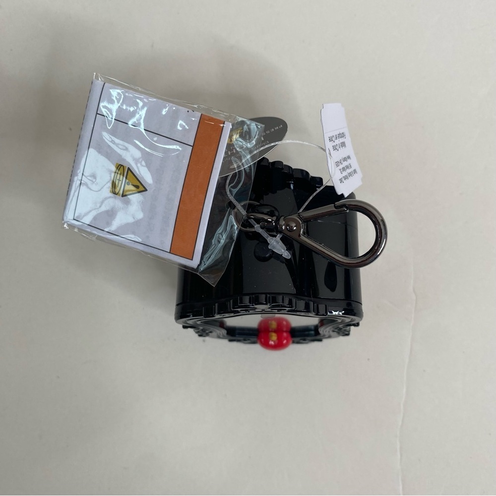 Bath & Body Works Disney Villains Evil Queen Light Up Pocketbac Holder NWT - Picture 4 of 4
